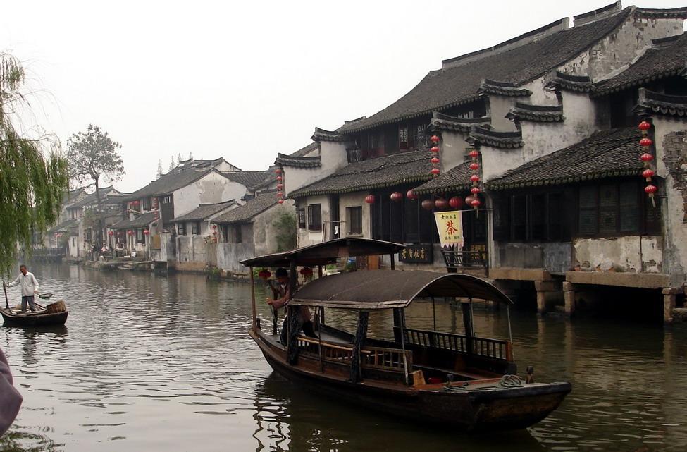 专注问答交流,喉咙疼吞咽困难吃什么药可改善?等你来问